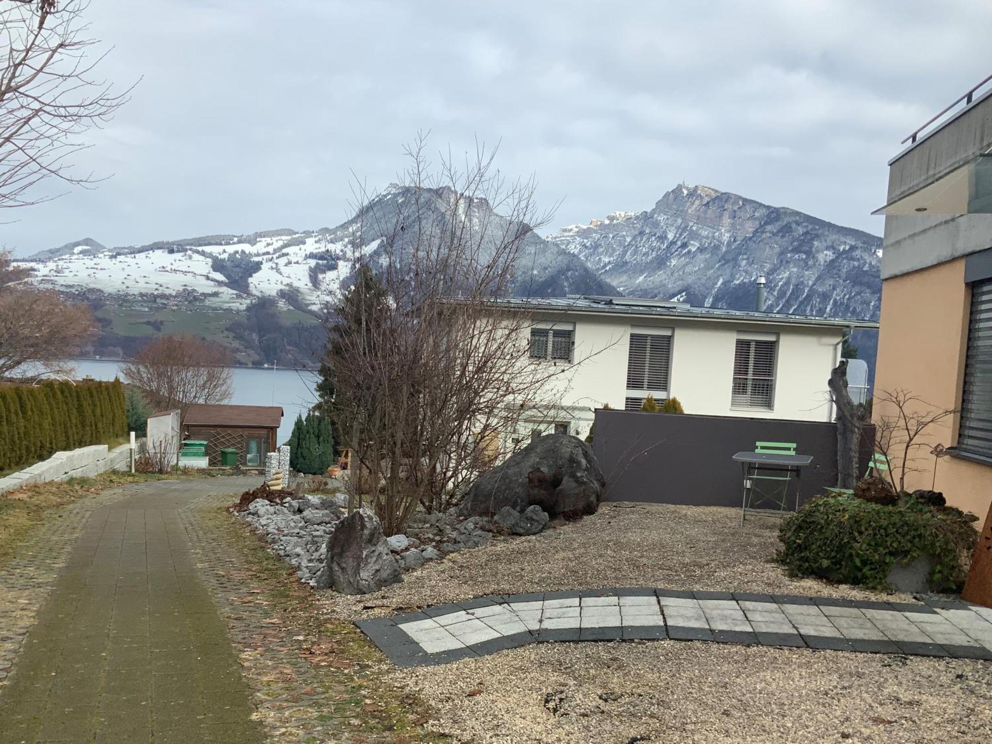 Oase Zum Sein Apartamento Spiez Exterior foto